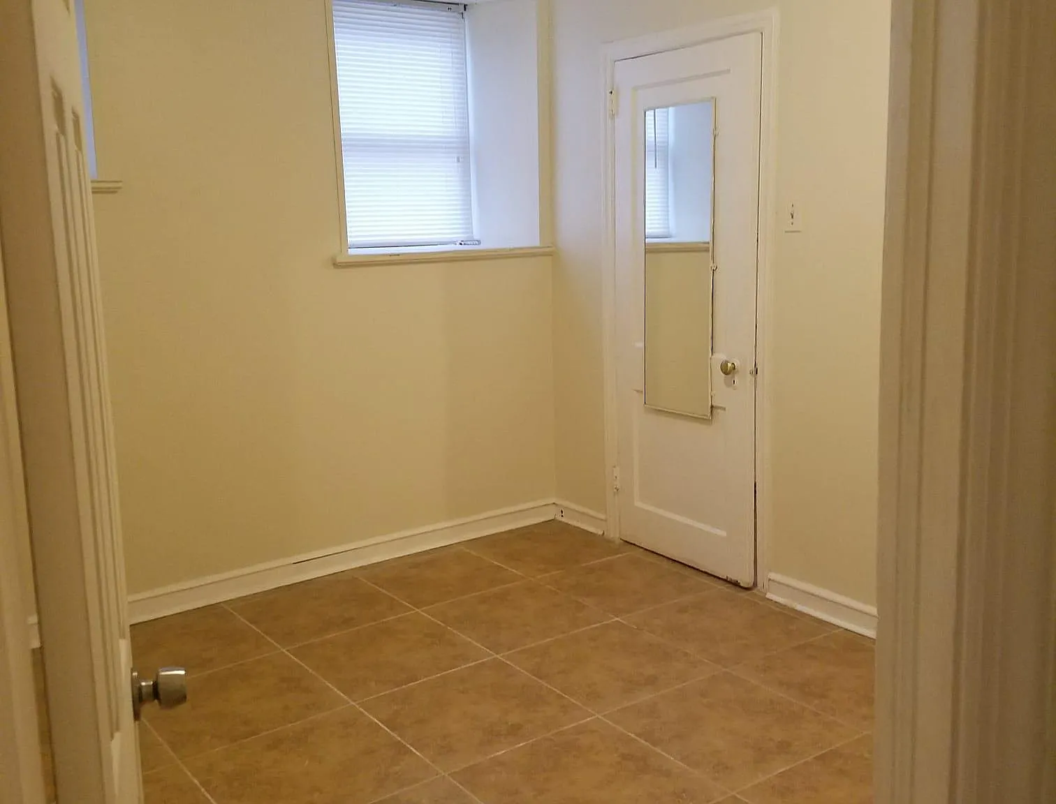 1 bed, $1,025 — Photo 1
