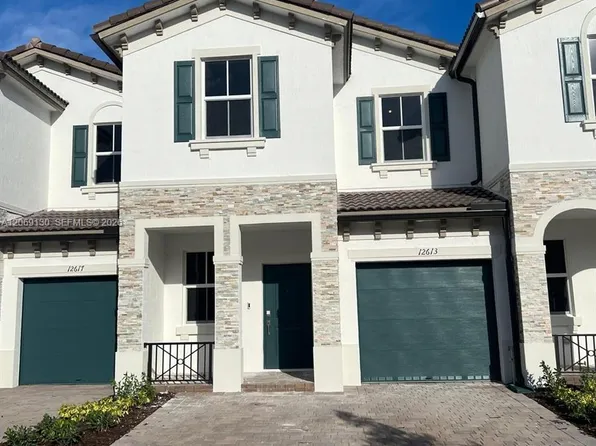 12613 NW 23rd Pl, Miami, FL 33167