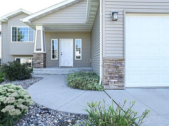 3rd image of 1416 35th Street Cir S
