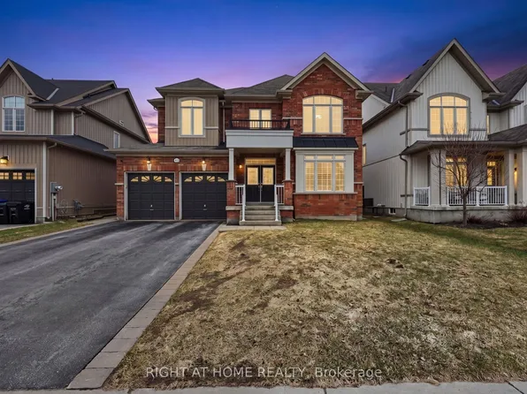 61 Latimer Ave, Essa, ON L3W 0N3