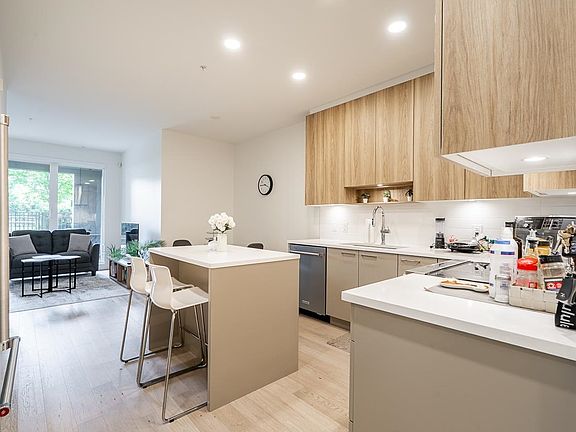 4th image of 7588 16th St #101