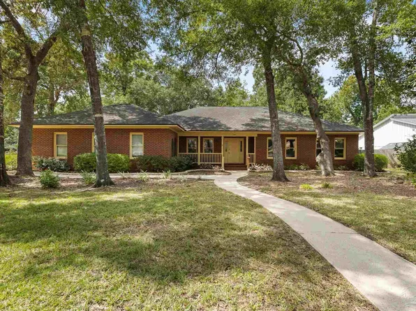 6301 Dunlieth Pl, Pensacola, FL 32504