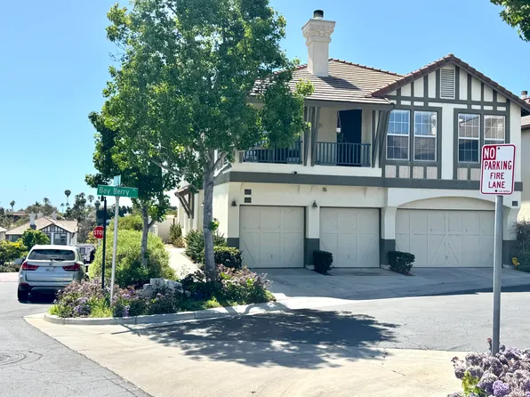 402 Bay Berry Pl, Encinitas, CA 92024