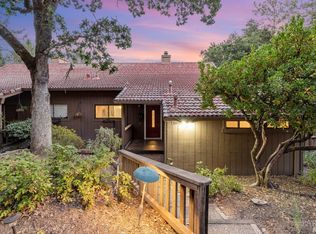 22 Oak Forest Dr, Santa Rosa, CA 95409