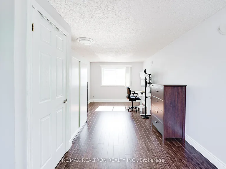 1 Harrison Ct — Photo 13