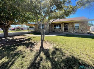 4305 E Derrick Rd, Carlsbad, NM 88220