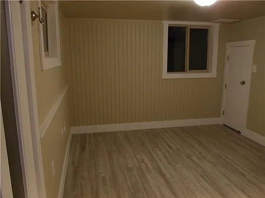Living room/kitchen combo flooring