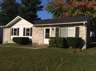 8212 Laurel Grove Ct, Louisville, KY 40228