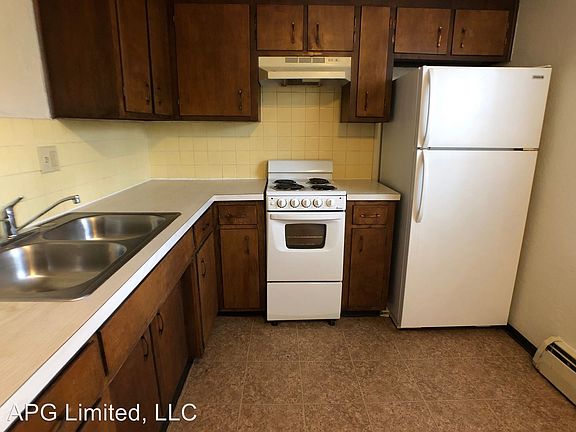 4th image of 701 Watkins Dr APT 202