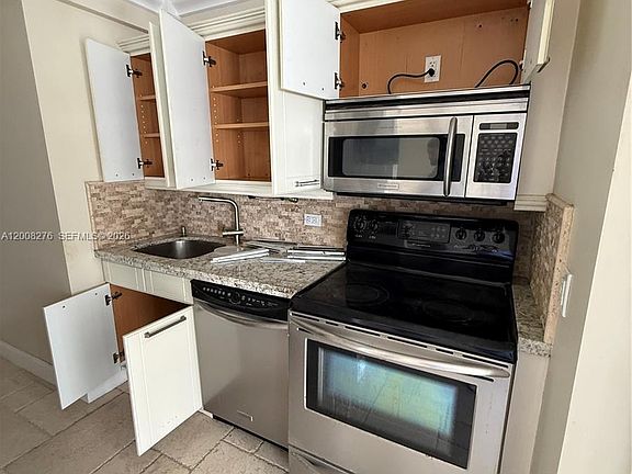 5th image of 5313 Collins Ave APT 801