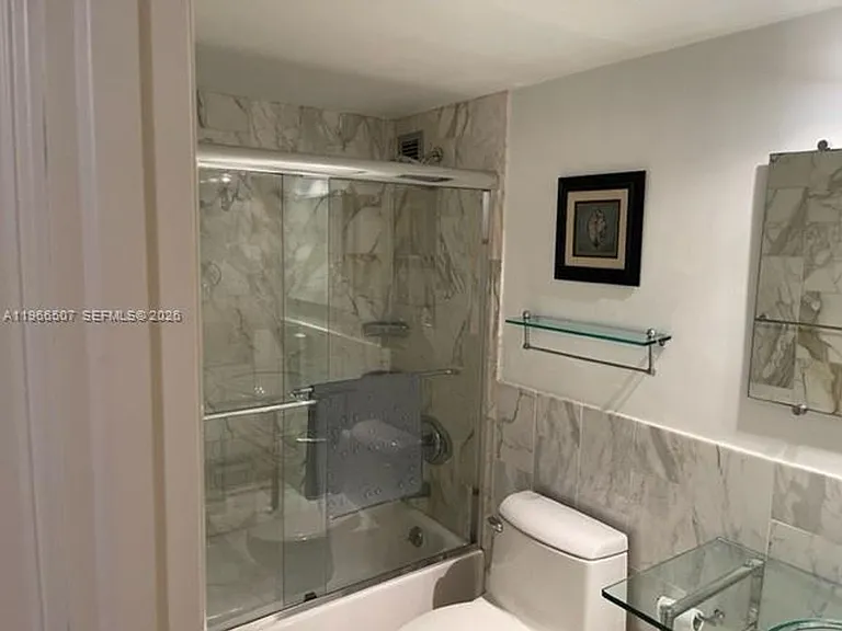 5555 Collins Avenue Cu #7Z — Photo 5