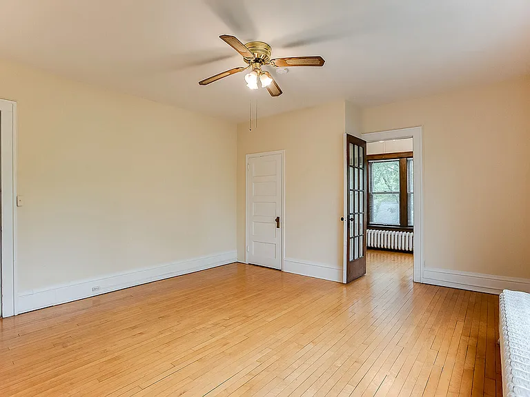 2124 Garfield Ave — Photo 16