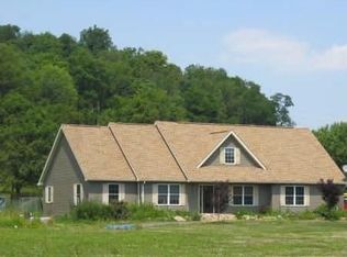 716 Pine Grove Rd, New Bloomfield, PA 17068