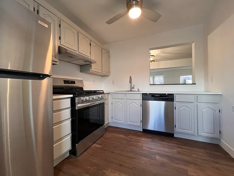 524 Saracino Dr — Photo 12