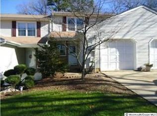 26 Staghorn Dr, Matawan, NJ 07747