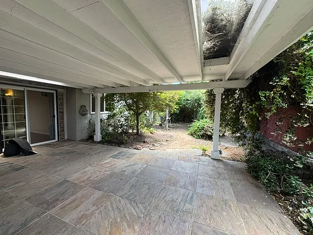 21119 Ashfield Ave — Photo 18