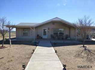 3266 W Carmichael Rd, Golden Valley, AZ 86413