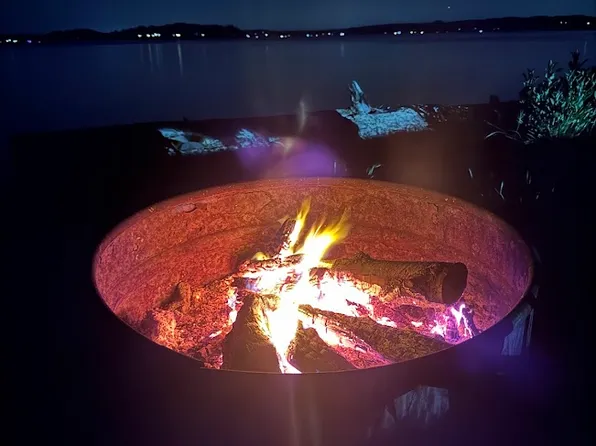 763 E Promontory Rd, Shelton, WA 98584