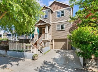 511 NE Skidmore St, Portland, OR 97211