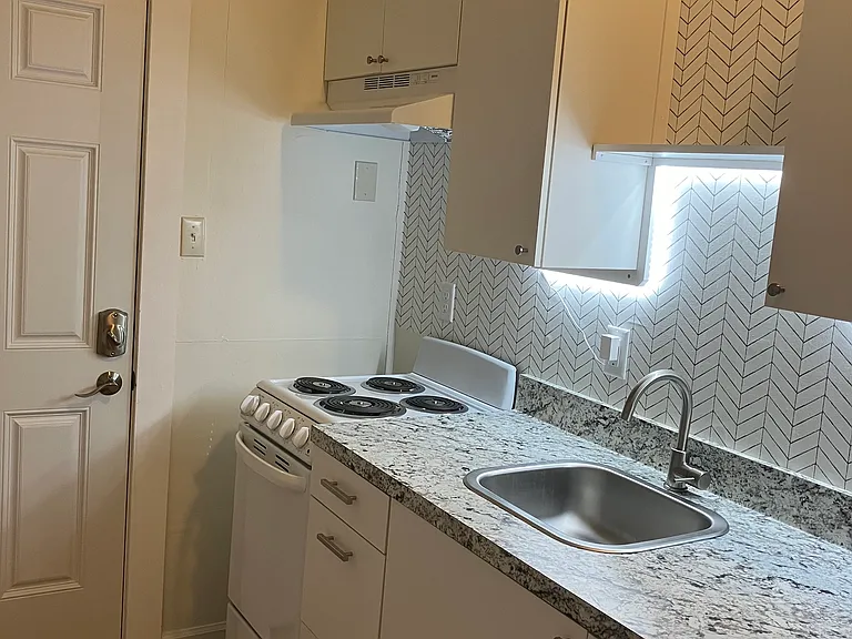 14 Watch Knob Ln #A — Photo 6