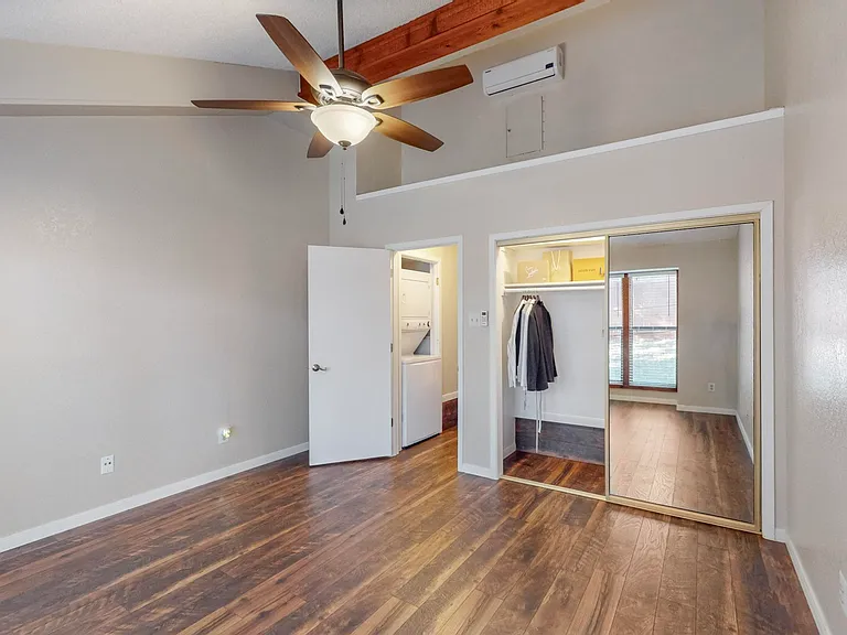 2569 Shady Ridge Dr — Photo 25