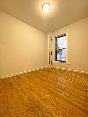 1st image of 423 E 64th St APT 1D
