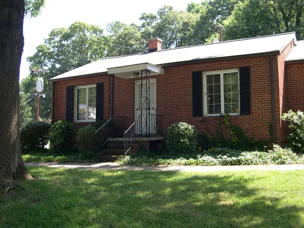711 N Avalon Rd APT A, Winston Salem, NC 27104