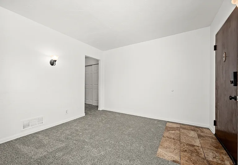 119 E Leslie Ave #1 — Photo 7