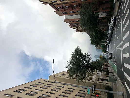 Sold by Remax City Square | media 15