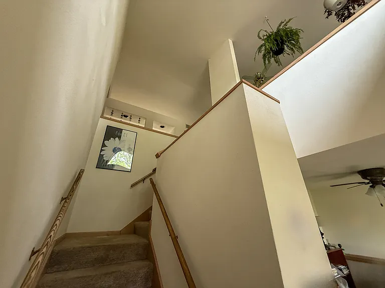 101 Northlawn Dr #A — Photo 8