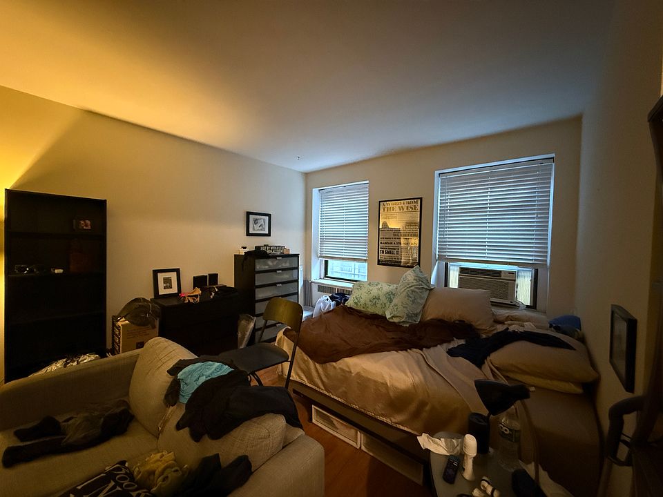 1st image of 209 W 104th St APT 2C