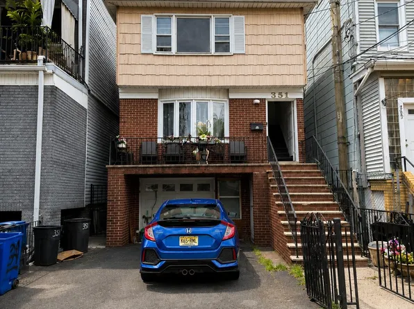 351 New York Ave #3, Jersey City, NJ 07307