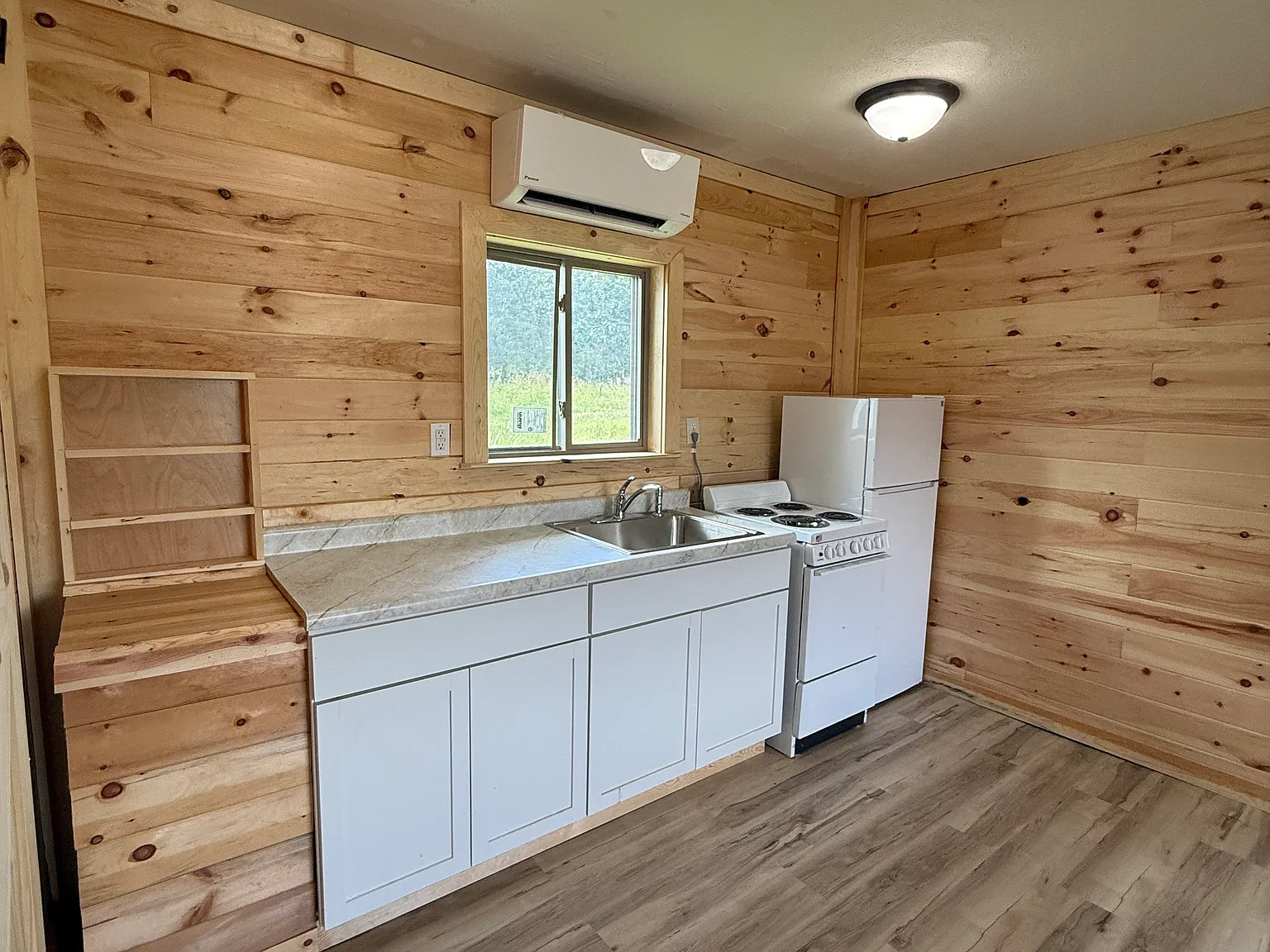 Studio, 350 sqft, $795 — Photo 4