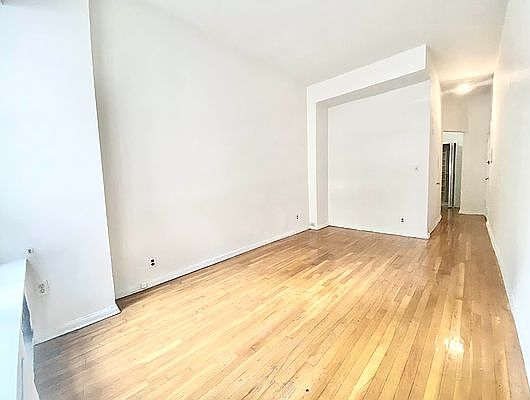 5th image of 424 W 57th St APT 1A