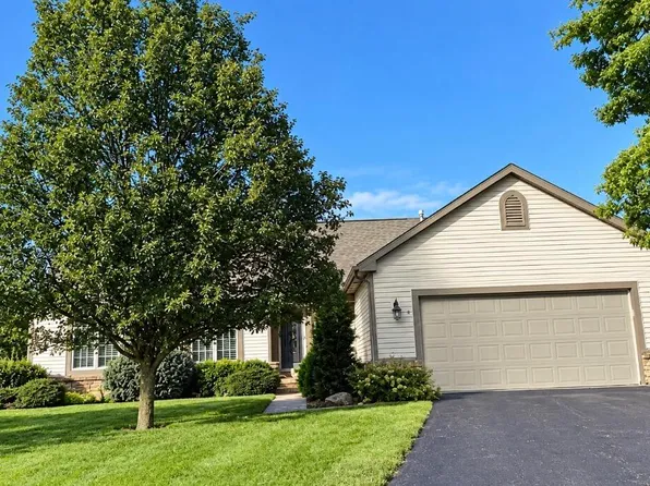 26464 Pin Oak Ct, Perrysburg, OH 43551