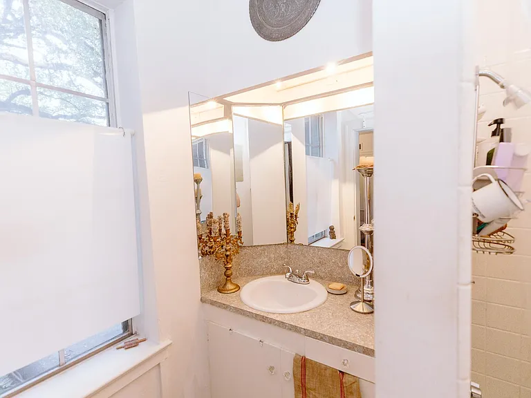 3506 Enfield Rd #102 — Photo 16