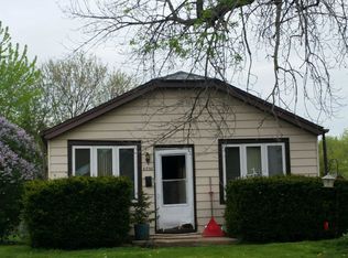 8936 S 55th Ave, Oak Lawn, IL 60453