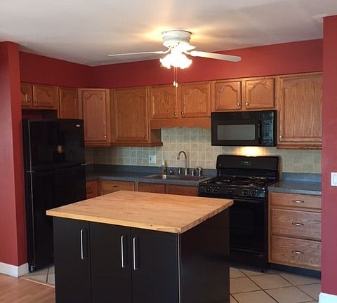 3rd image of 550 Graceland Ave APT 13