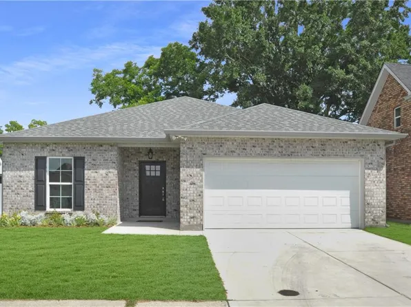 2809 Saint Marie Dr, Meraux, LA 70075