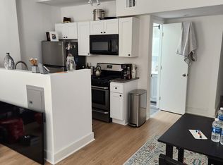 623 S 19th St APT 3F, Philadelphia, PA 19146