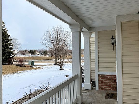 2nd image of 16345 Carver Lake Ct