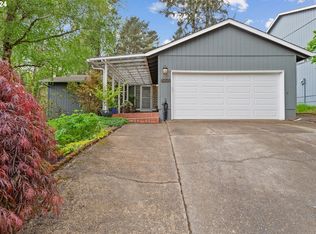 8305 SW 85th Ave, Portland, OR 97223