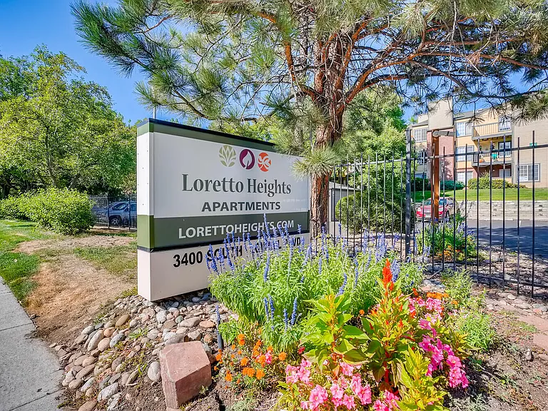 Loretto Heights — Photo 33