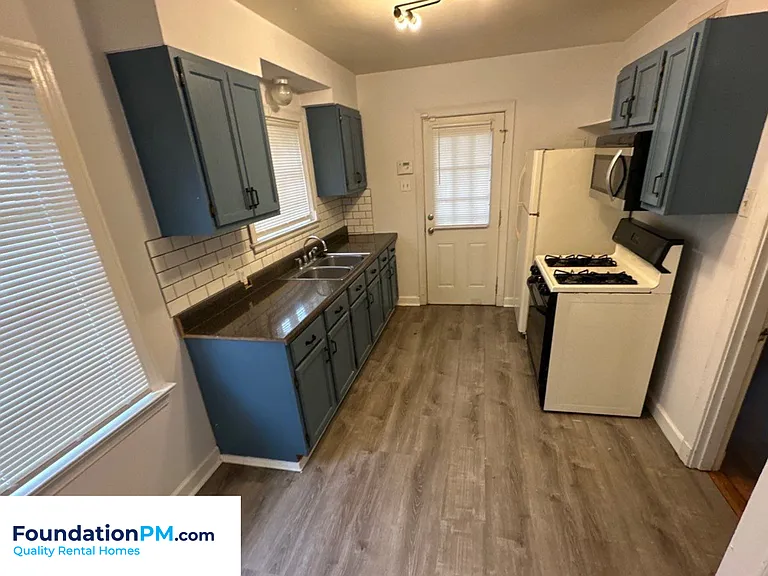 2144 Vollintine Ave — Photo 3