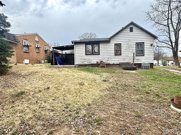 4th image of 233 Springfield Rd