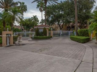 14705 Balgowan Rd APT 202-11, Miami Lakes, FL 33016