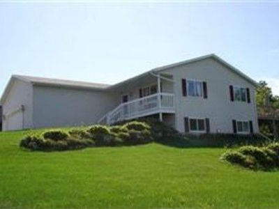 128 E Miller Rd, Rio, WI, 53960
