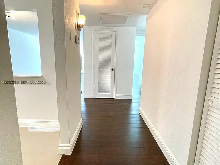 19390 Collins Ave #316 — Photo 21