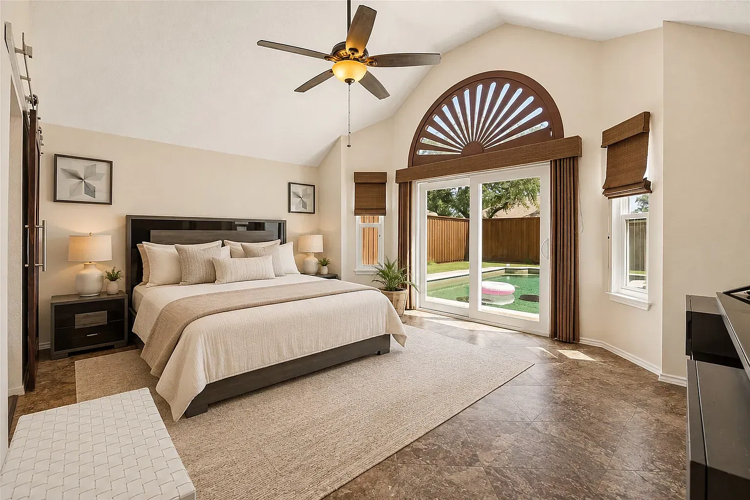 3 bed, 1933 sqft, $3,350 — Photo 1