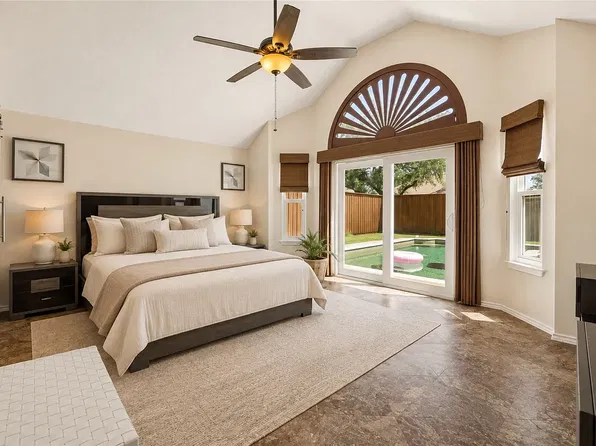 1510 Palisades Dr, Carrollton, TX 75007